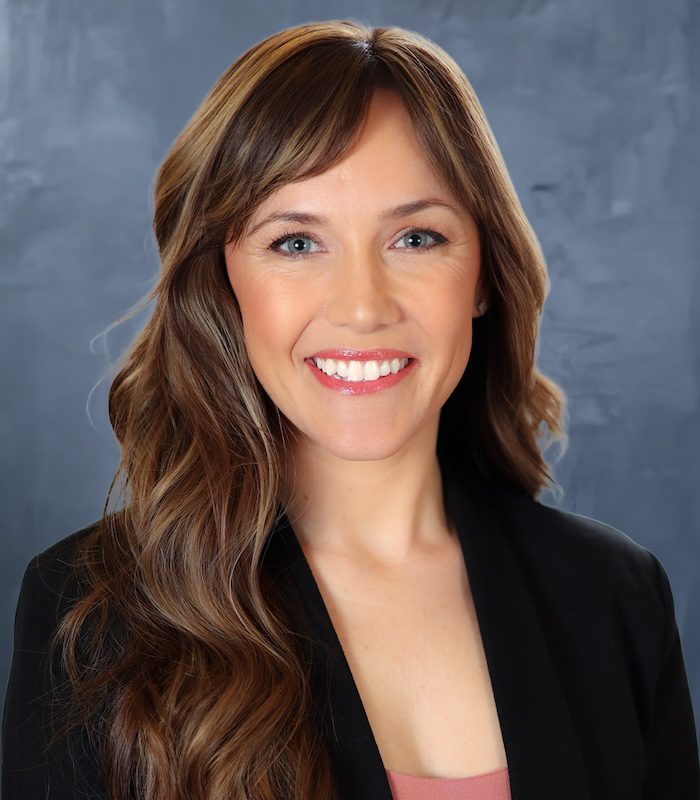 Whitney Hoelzen